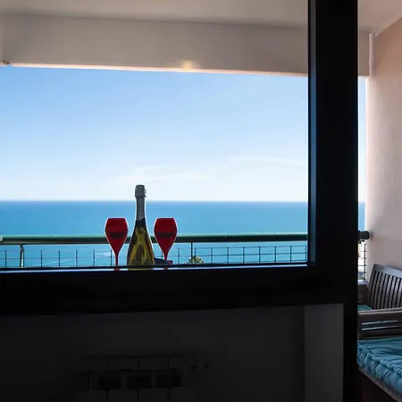 דירה Casa Alice With Shared Pool Sea View - Happy