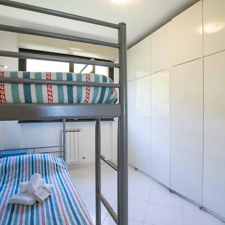 Casa Alice With Shared Pool Sea View - Happy דירה ואראצה