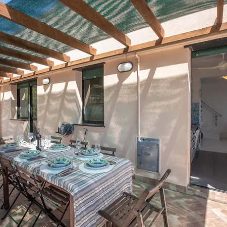 Appartement Casa Alice With Shared Pool Sea View - Happy