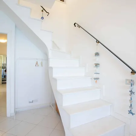 Casa Alice With Shared Pool Sea View - Happy Appartement *
