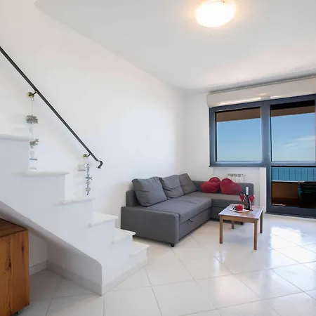 Casa Alice With Shared Pool Sea View - Happy Appartement Varazze